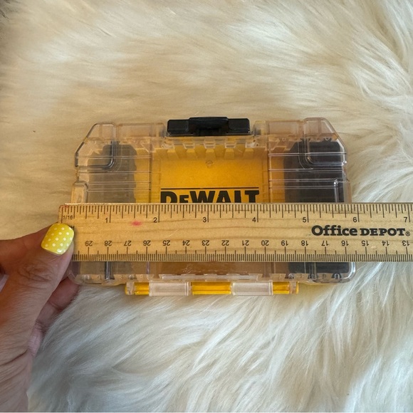 Dewalt Multi Surface Accessory Storage Case Yellow 6 in x 3.5 in - Picture 6 of 8
